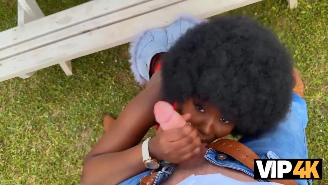 Breathtaking beauty pays back her debt with an incredible sexual performance porn video
